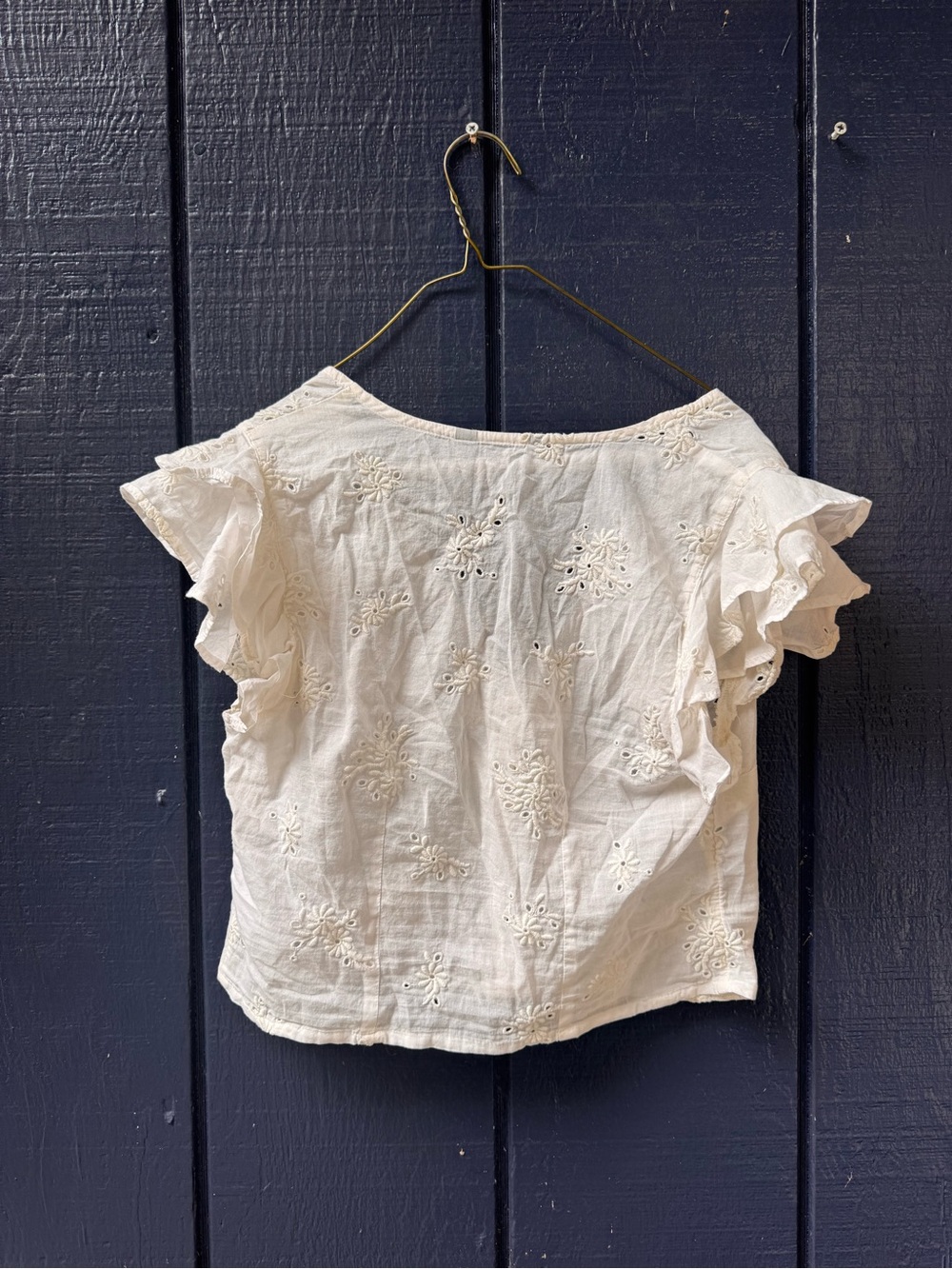Women’s Cream Eyelet Ruffle Sleeve Top